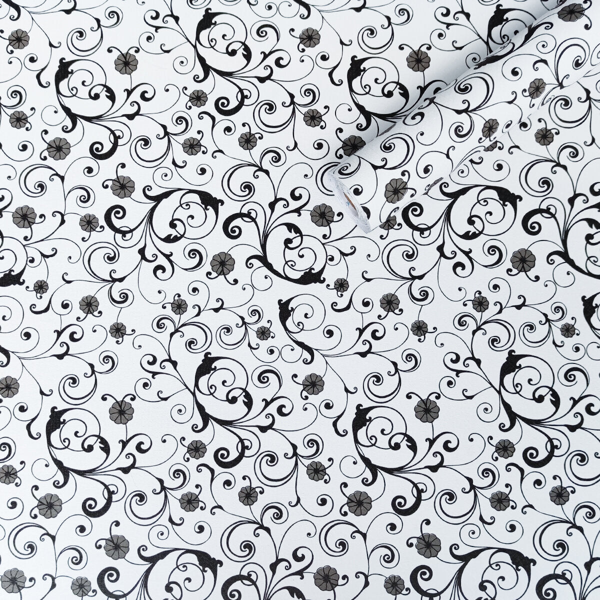 Плівка на самоклейці 67см х 10м (S) HO-00001507