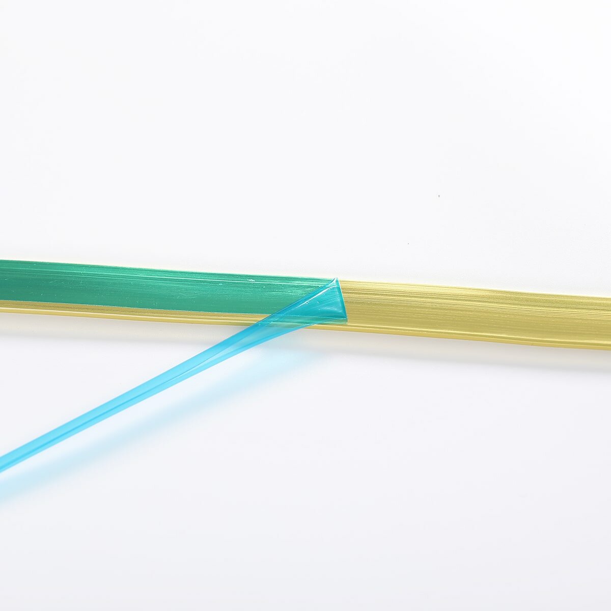 T-подібний молдинг 3000х12х4мм Золото HO-00001151