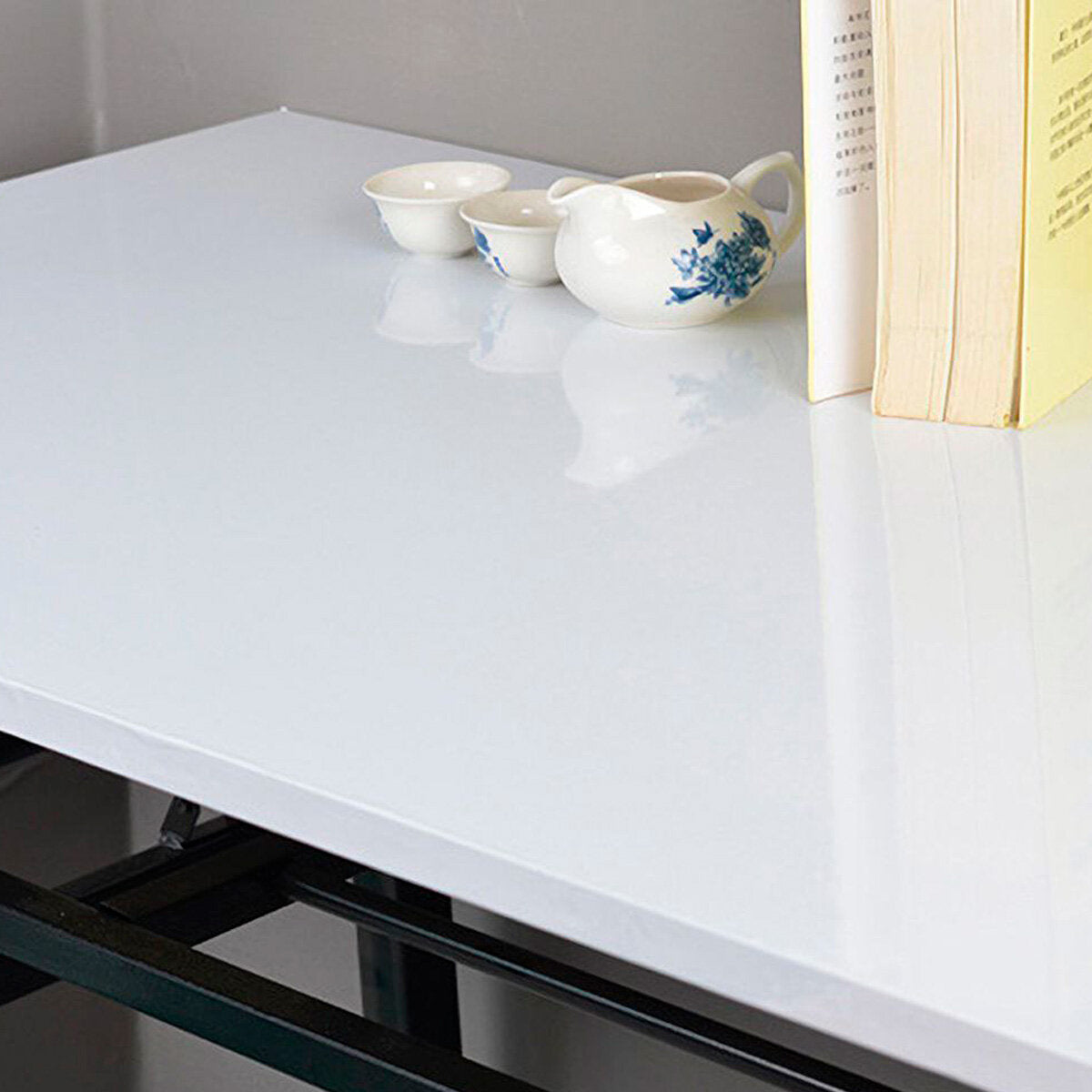 Самоклеюча плівка 0,45х10м х 0,07мм Біла HO-00000817