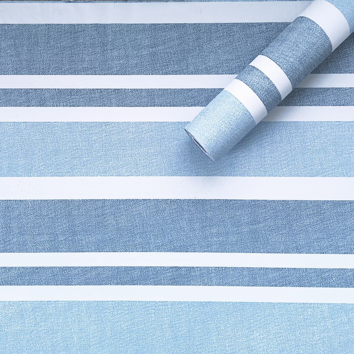 Самоклеюча плівка 0,45х10м х 0,07мм Небесно-блакитна SW-00001216