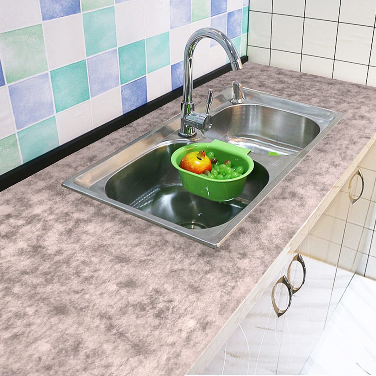 Самоклеюча плівка 0,45х10м х 0,07мм Димчаста HO-00001244